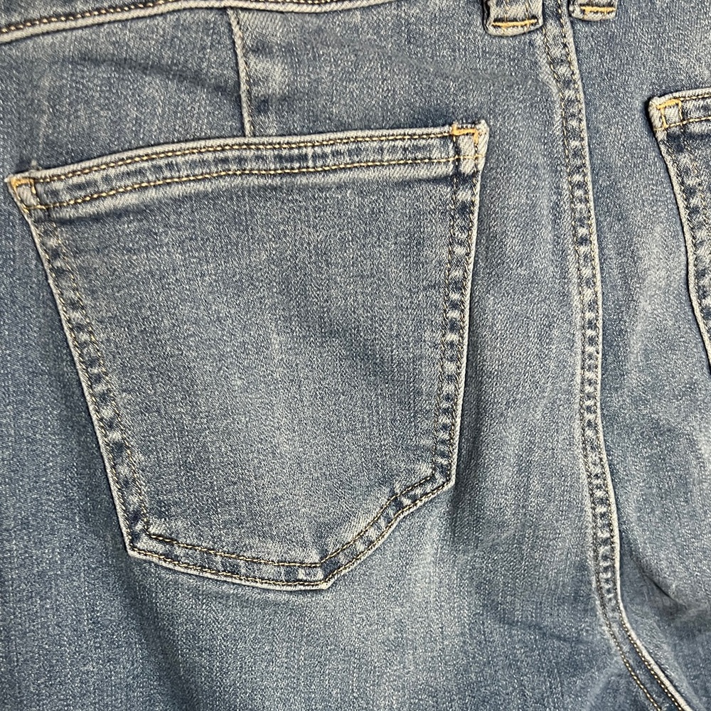 👖Chaps Women's Blue Mid Rise Crop Wide Jeans - Picture 4 of 12